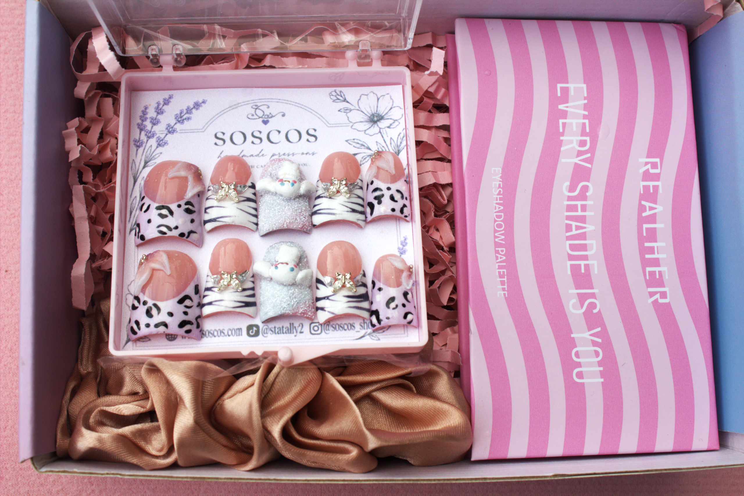 Custom Nails and Eyeshadow Bundle